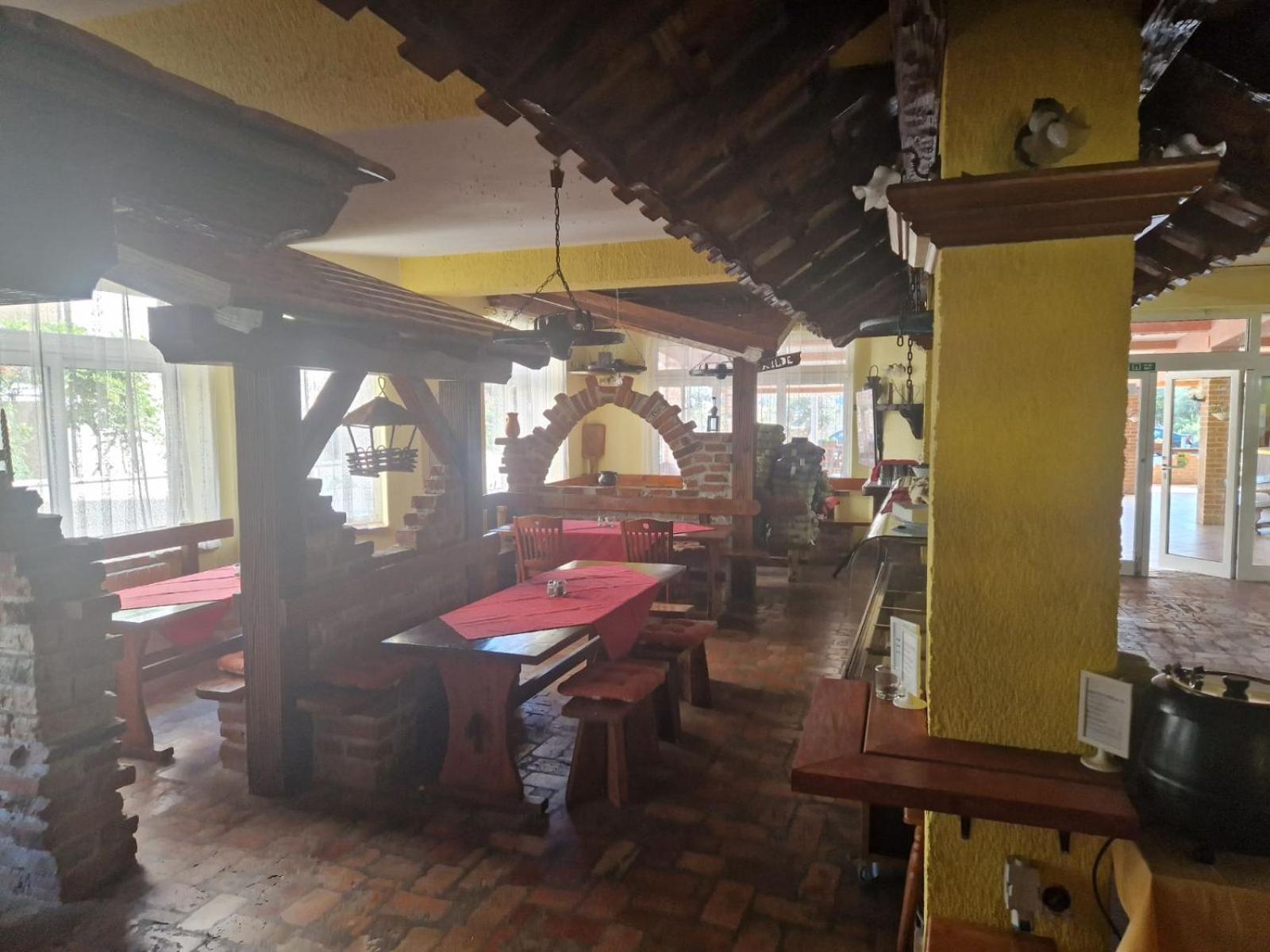 Biergarten Medulin Extérieur photo
